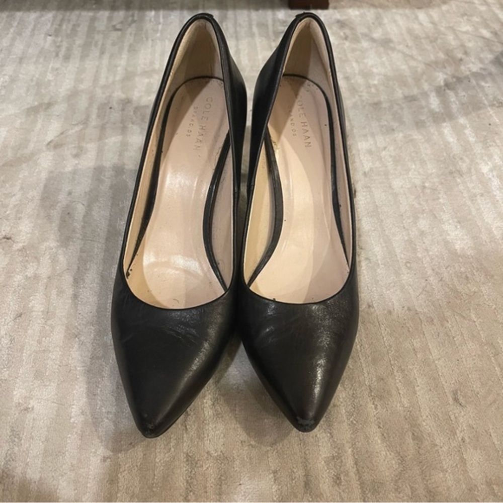 Cole Haan size 7.5 work heels
